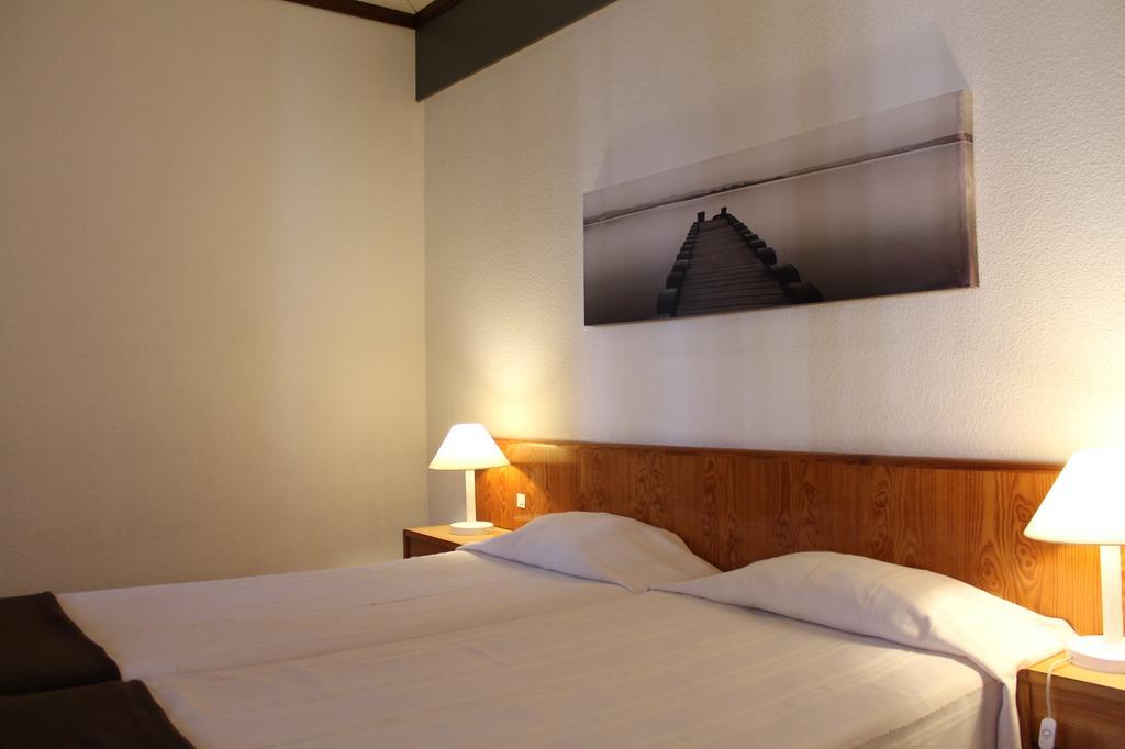 Zweibettzimmer